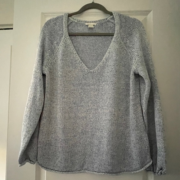 👽 v neck sweater - Picture 7 of 7